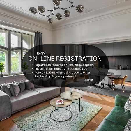 פראג Mn6 Luxury Suites By Adrez מראה חיצוני תמונה